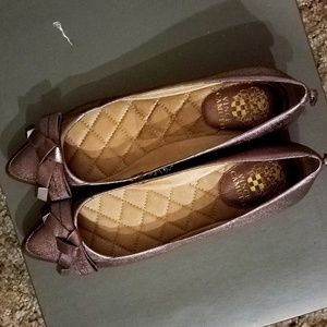 Vince Camuto flats